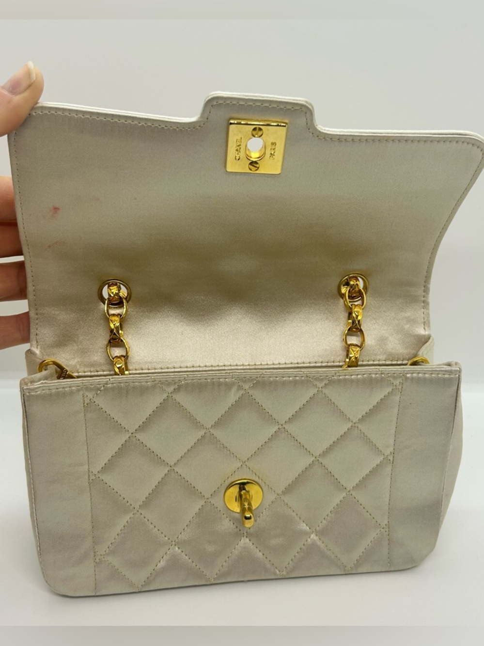 CHANEL Vintage Mini Diana Satin Flap Bag - Picture 10 of 15